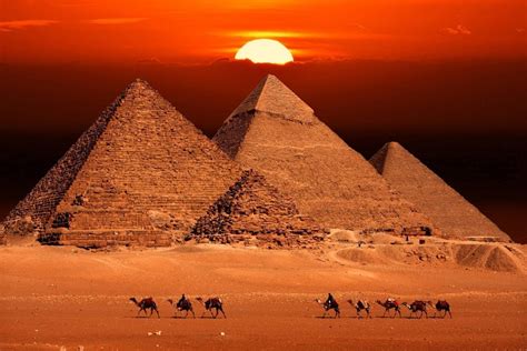 pyramids of giza city|Iba pa.
